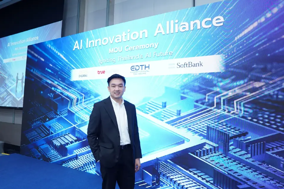 นายชัชพล องนิธิวัฒน์ ผู้จัดการทั่วไป ธุรกิจ Media Convergence บริษัท เอ้ก ดิจิทัล จำกัด 