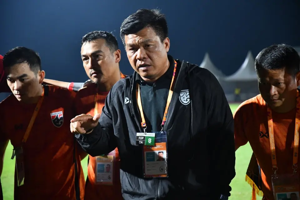 จักรพันธ์ ปั่นปี หัวหน้าผู้ฝึกสอน ฟุตบอลทีมชาติไทยรุ่นอายุไม่เกิน 19 ปี 