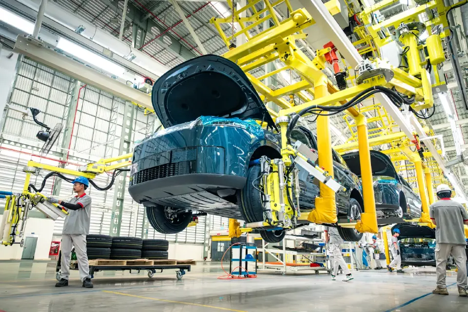โรงงานผลิตรถยนต์ไฟฟ้า จ.ระยอง ซึ่งเป็นการร่วมทุนระหว่าง Chery Group ผู้ผลิตและส่งออกรถยนต์เป็นอันดับ 1 ของจีน และ KGEN
