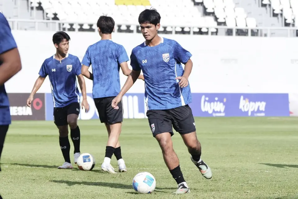 “จิระพงษ์ แช่มสกุล” กองหลังทีมชาติไทย U19 จากสโมสรบ้านบึง เอฟซี 