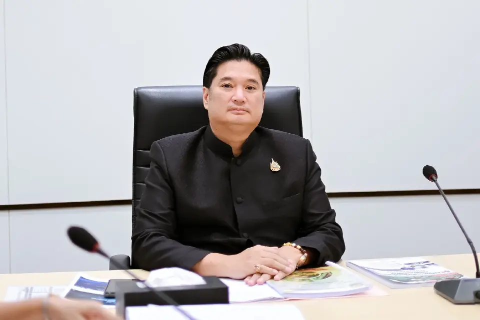 “สุริยะ” ตั้งโรงเรียนโดรนแห่งชาติ อบรมจบมีใบอนุญาต รัฐช่วยหางาน