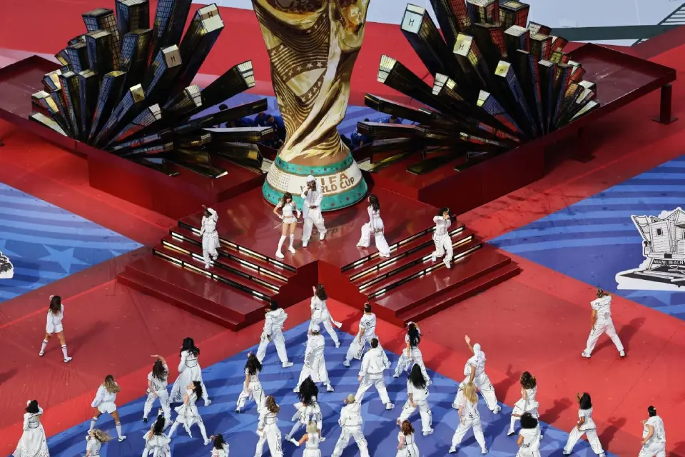 ลิซ่าสร้างประวัติศาสตร์ ขึ้นเวทีเปิดฟุตบอลโลก 2026 คนไทยคนแรก
