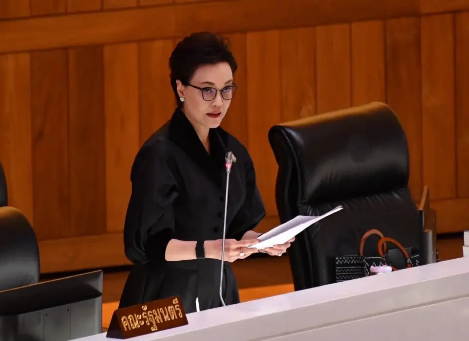 นางศุภจี สุธรรมพันธุ์ รองนายกรัฐมนตรีและรัฐมนตรีว่าการกระทรวงพาณิชย์ นำความตกลงทางการค้า 5 ฉบับ เสนอต่อที่ประชุมร่วมกันของรัฐสภา ครั้งที่ 3 (สมัยสามัญประจำปีครั้งที่หนึ่ง) เป็นพิเศษ