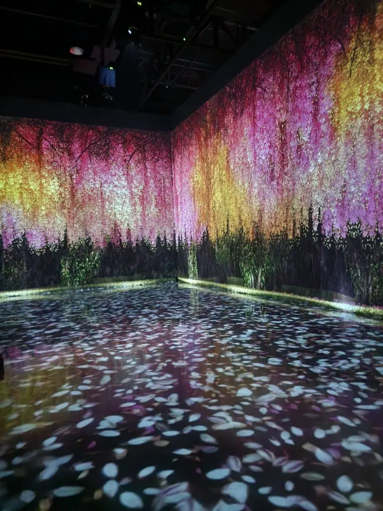 Pado Media Art Space พัทยา