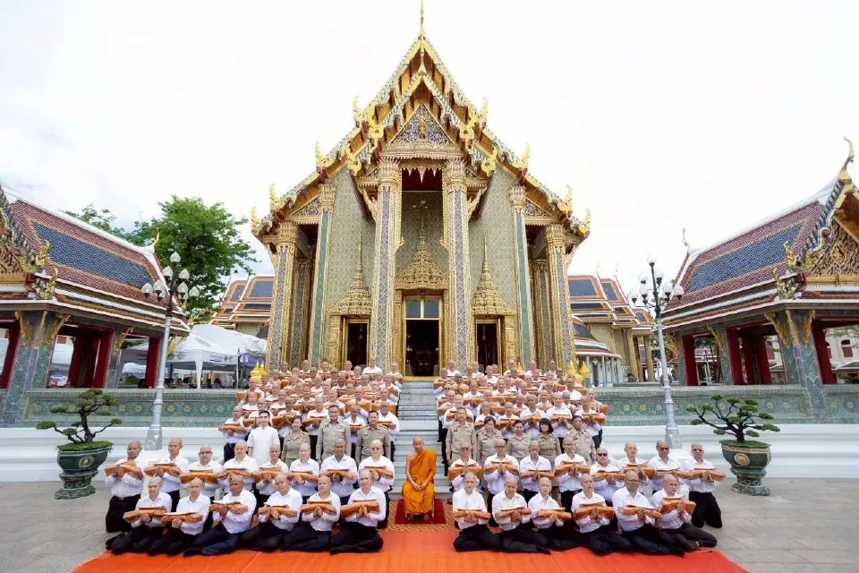 สตช.ส่ง 6 นายตำรวจบรรพชาอุปสมบทถวายเป็นพระกุศลแด่ “เจ้าฟ้าพัชรกิติยาภาฯ”