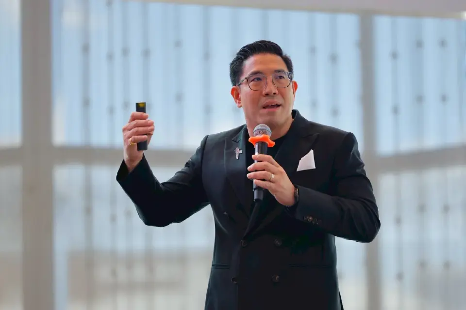 ดร.ปิยศักดิ์ มานะสันต์ หัวหน้านักวิจัยเศรษฐกิจ InnovestX 