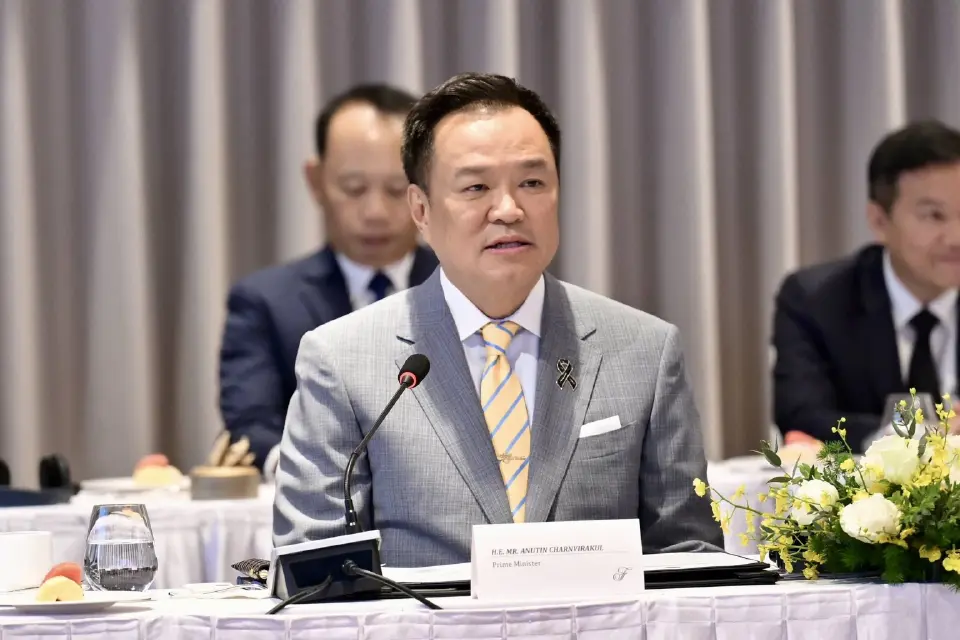 อนุทิน  ชาญวีรกูล นายกรัฐมนตรี
