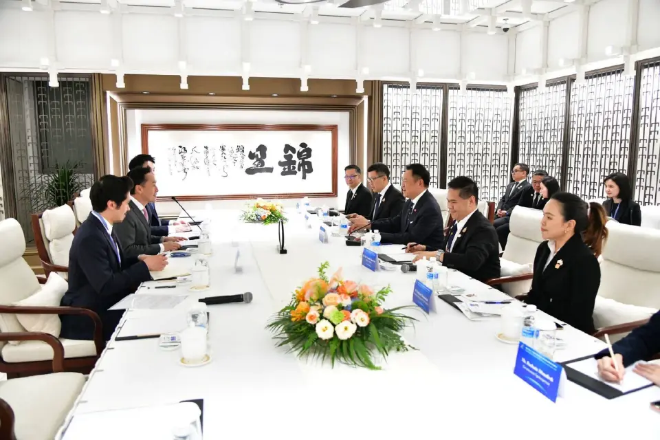 นายกฯ จีบยักษ์จีน Xiaomi ขยายลงทุนฐาน R&D-ธุรกิจ EV ในไทย