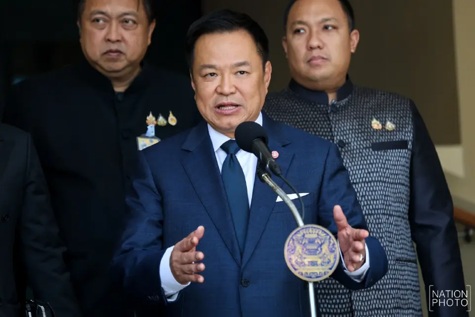 นายอนุทิน ชาญวีรกูล นายกรัฐมนตรี และ รัฐมนตรีว่าการกระทรวงมหาดไทย