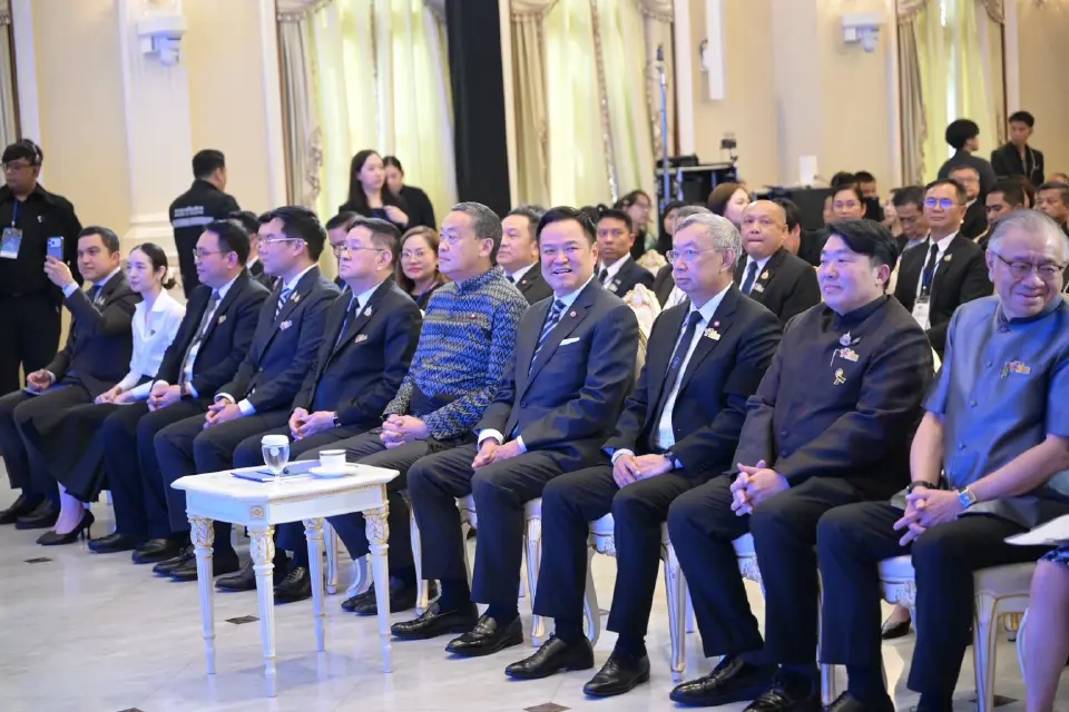 'เศรษฐา' คว้ารางวัลเกียรติยศ Thailand Zero Dropout เปลี่ยนโมเดลแก้เหลื่อมล้ำ พลิกโฉมการศึกษาไทย