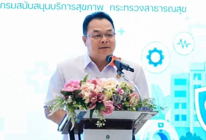 นายแพทย์ภูวเดช สุระโคตร อธิบดีกรม สบส.