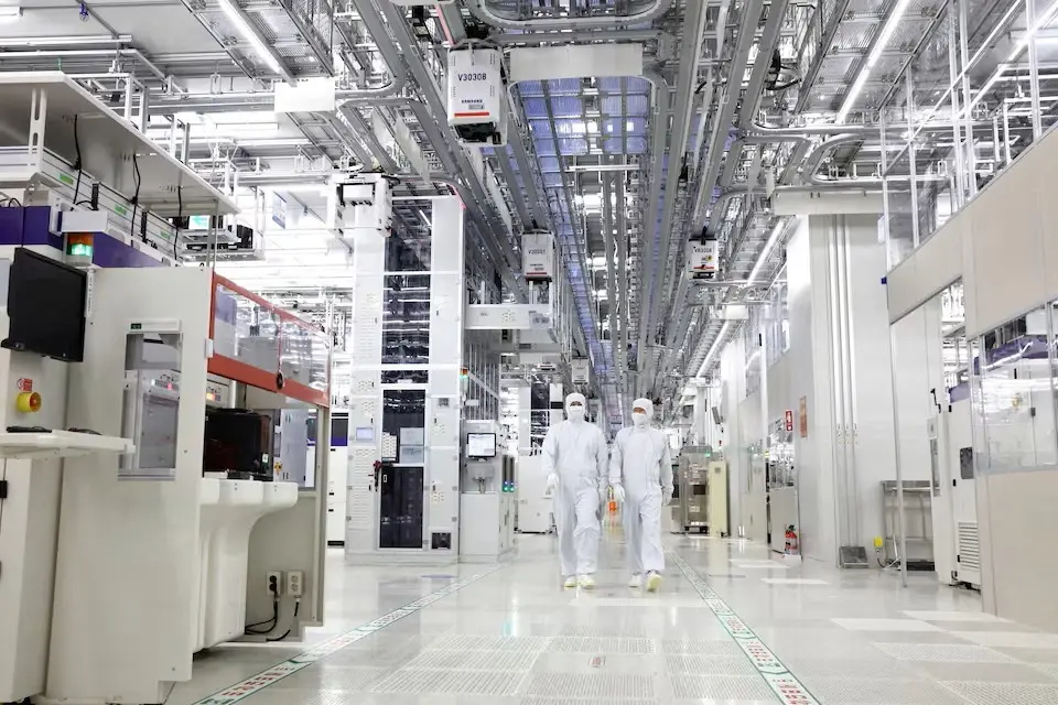 ซัมซุง คาดชิป AI ขาดแคลนถึงปี 2028 เซ็นสัญญา 5 ปี ล็อกกำลังผลิต Data Center