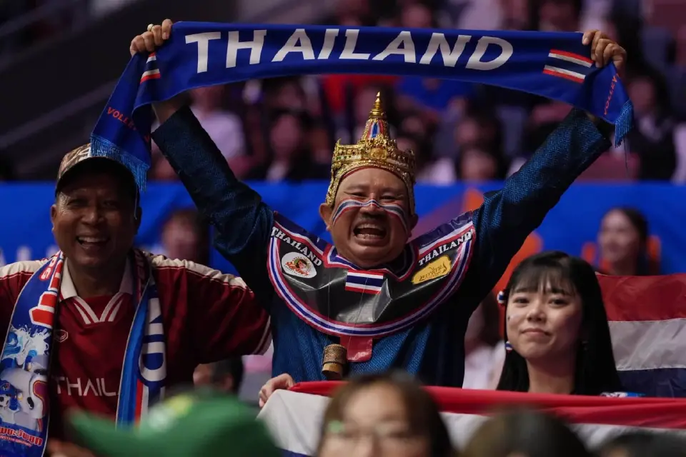 ช็อกโลก สาวไทยระเบิดฟอร์มตบบราซิล 3-0 เซต การันตีรอดตกชั้น VNL 2026