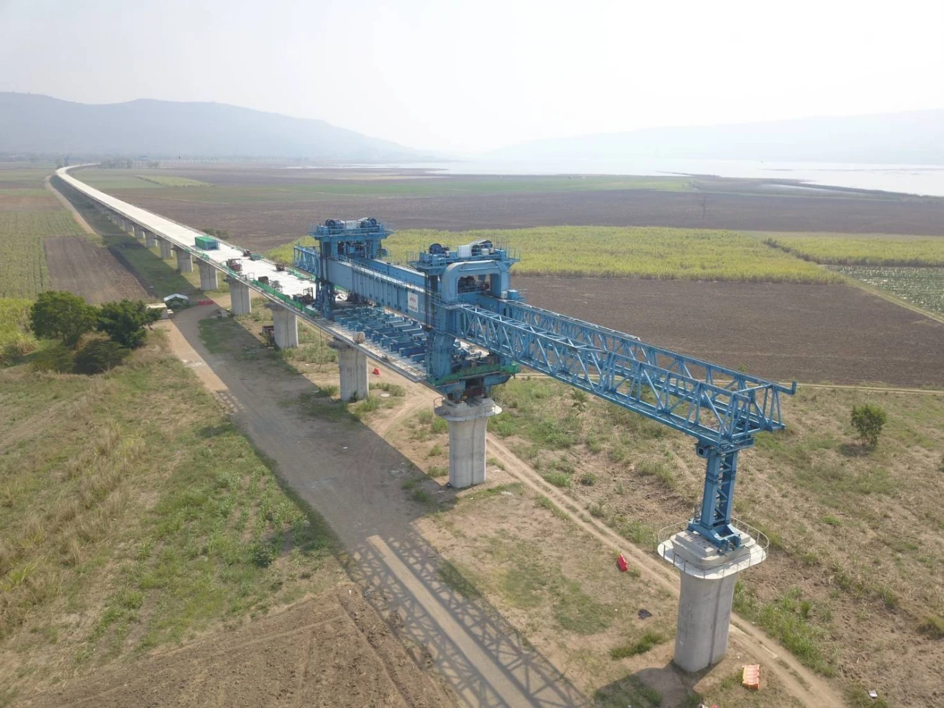 พื้นที่อยู่ระหว่างการก่อสร้างโครงการรถไฟความเร็วสูงไทย- จีน ระยะที่ 1 