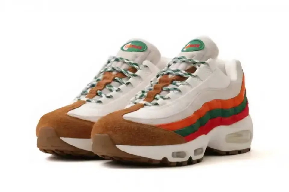 7-Eleven ฟ้อง Nike ปมรองเท้า Air Max 95 เลียนแบบสี จี้ศาลสั่งระงับขาย เรียกค่าเสียหาย