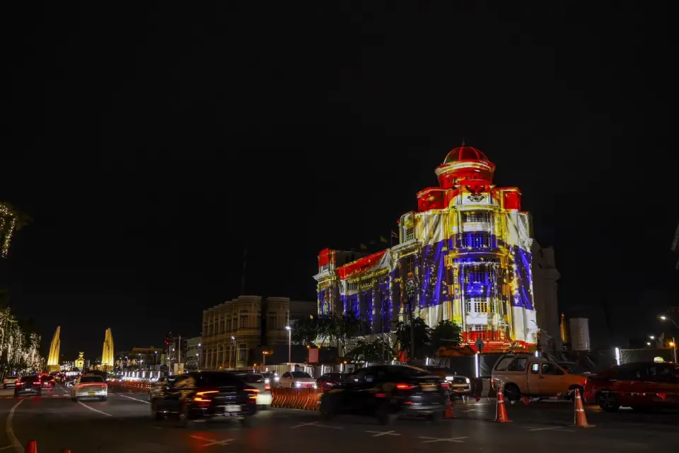 แพลน บี ชวนชม Immersive Art "สืบสาน รักษา ต่อยอด สู่แสงแห่งอนาคต"