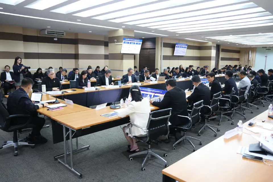 วิกฤติรถกระบะไทย ส.อ.ท. ชง 7 มาตรการด่วน กู้อุตสาหกรรม 8 แสนล้าน