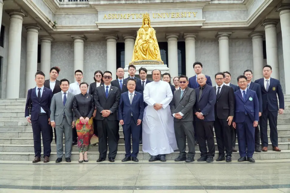 จาง เจี้ยนเว่ย (H.E. Mr. Zhang Jianwei) เอกอัครราชทูตสาธารณรัฐประชาชนจีนประจำประเทศไทย พร้อมคณะ เดินทางเยือนมหาวิทยาลัยอัสสัมชัญ วิทยาเขตสุวรรณภูมิ