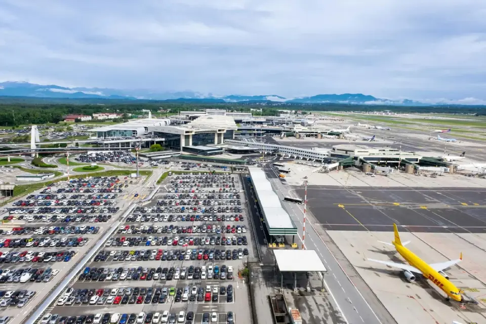 สนามบินมารีฮัมน์ (Mariehamn Airport ) ประเทศฟินแลนด์
