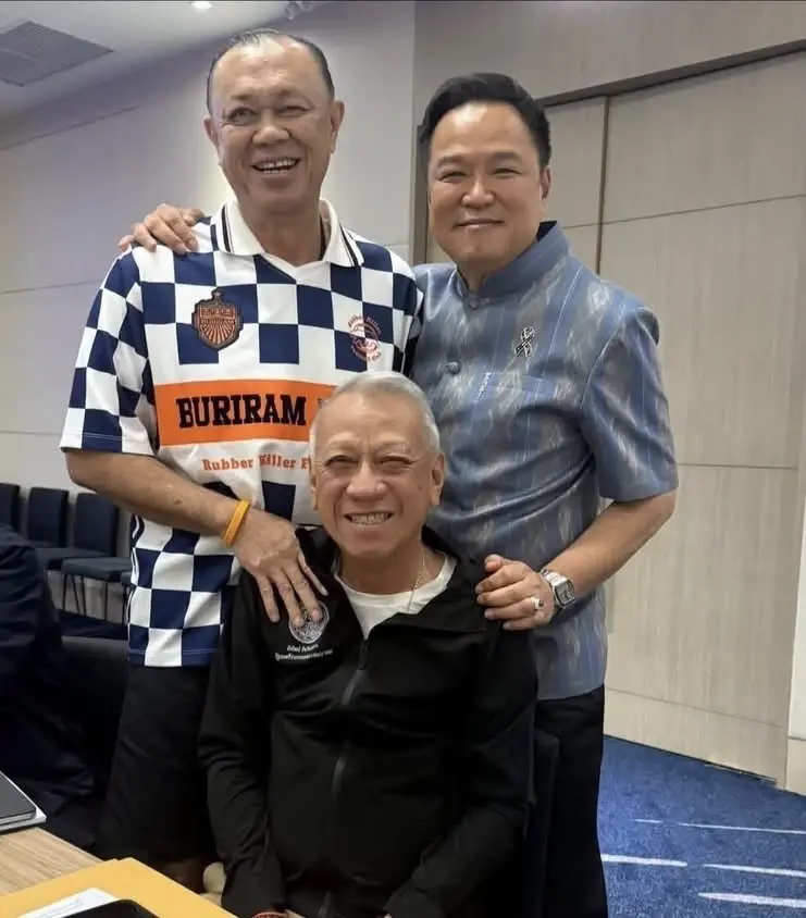 อนุทินโพสต์ภาพ ‘หนู-เนวิน-พิพัฒน์’ สยบข่าวร้าว ย้ำภูมิใจไทยยังเหนียวแน่น