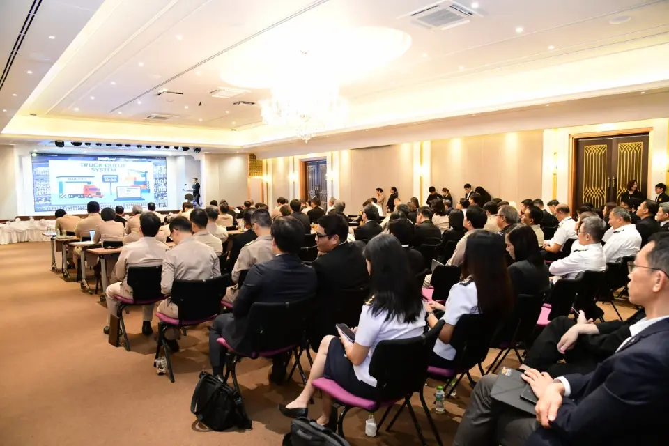 บรรยากาศการสัมมนา MOT New Chapter พร้อมขยายผลด้านเศรษฐกิจไทยอย่างยั่งยืน ปี 2569 และปี 2570 