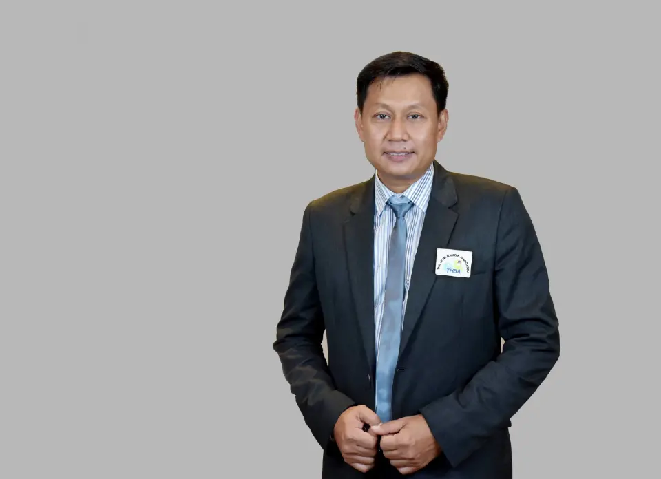 นิรัญ โพธิ์ศรี นายกสมาคมไทยรับสร้างบ้าน (THBA) และกรรมการบริหาร บริษัท ปทุมดีไซน์ ดีเวลลอป จำกัด