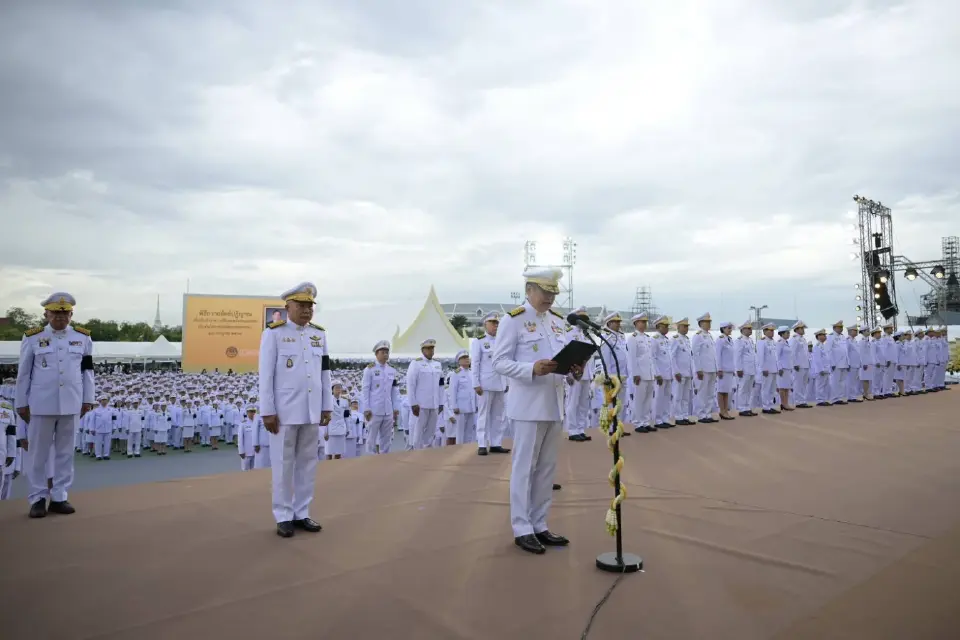 นายกรัฐมนตรีกล่าวถวายพระพรชัยมงคล พร้อมนำข้าราชการ-เจ้าหน้าที่รัฐถวายสัตย์ปฏิญาณ