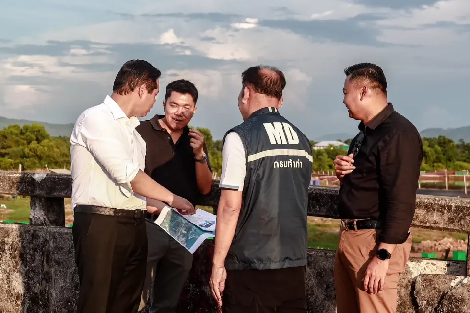สรรเพชญ บุญญามณี รมช.คมนาคม สำรวจคลองอู่ตะเภา-หาดใหญ่ สั่งเร่งขุดลอกเปิดทางน้ำ รับมือหน้ามรสุม 