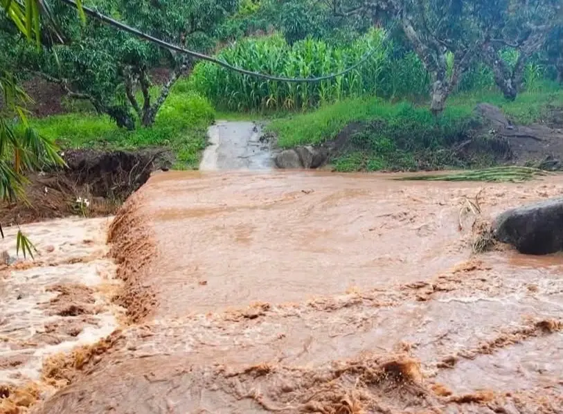 ผบช.ตชด.สั่งเร่งช่วยเหลือชาวแม่อาย เชียงใหม่ ประสบภัยฝนถล่ม ดินสไลด์