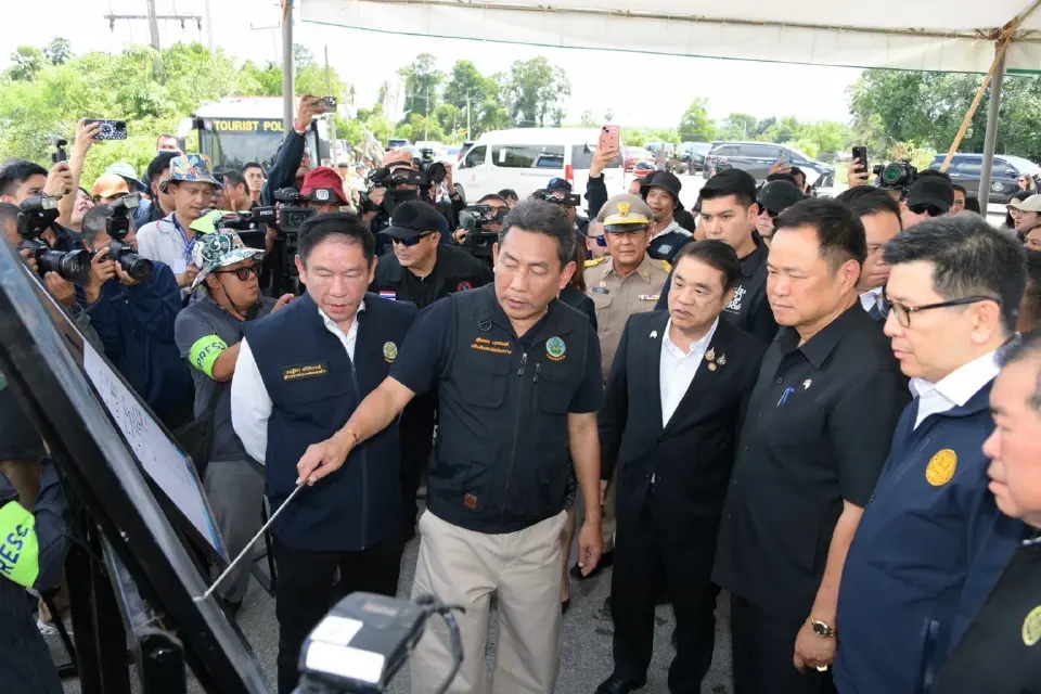 'อนุทิน' เยือนหาดใหญ่ สั่งเร่งฟื้นฟูคลอง ร.1 ยกระดับระบายน้ำหาดใหญ่