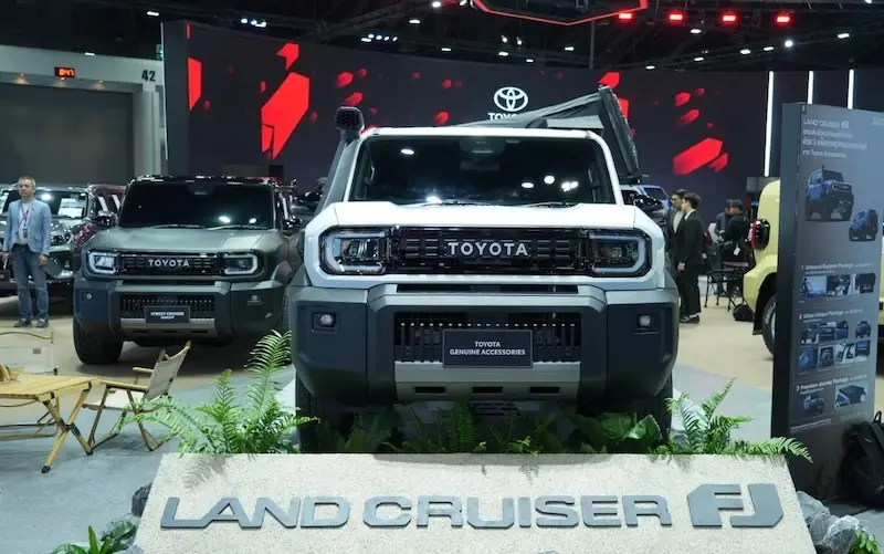 Toyota Land Cruiser FJ 