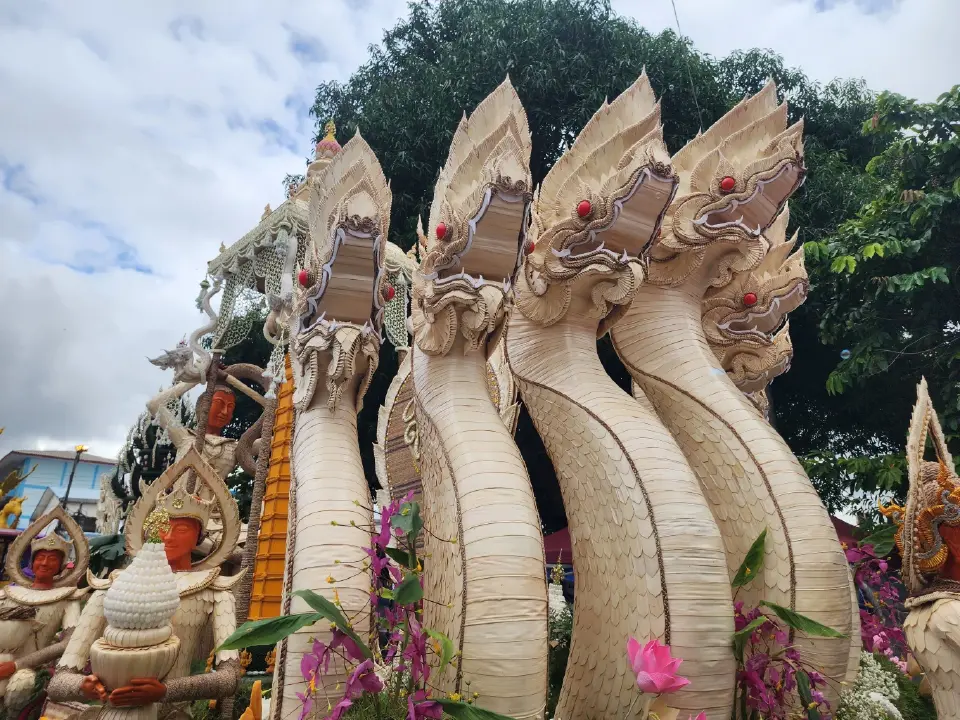 เริ่มแล้ว งานประเพณีแห่เทียนพรรษาอุบลราชธานี 2569 อลังการขบวนต้นเทียนสุดวิจิตร