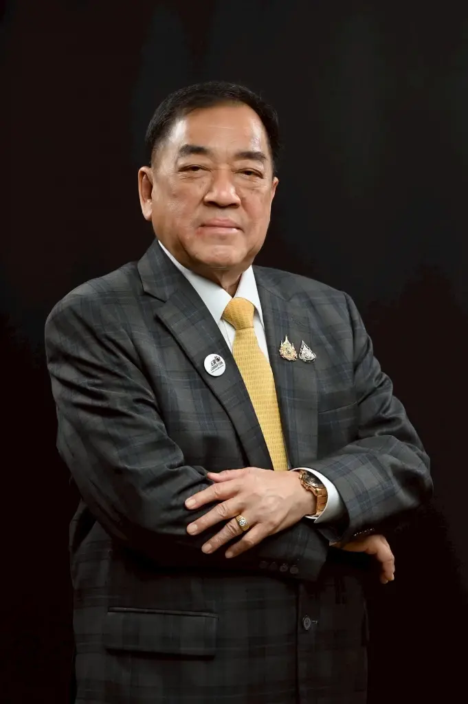ดร.พจน์ อร่ามวัฒนานนท์ ประธานกรรมการหอการค้าไทยและสภาหอการค้าแห่งประเทศไทย