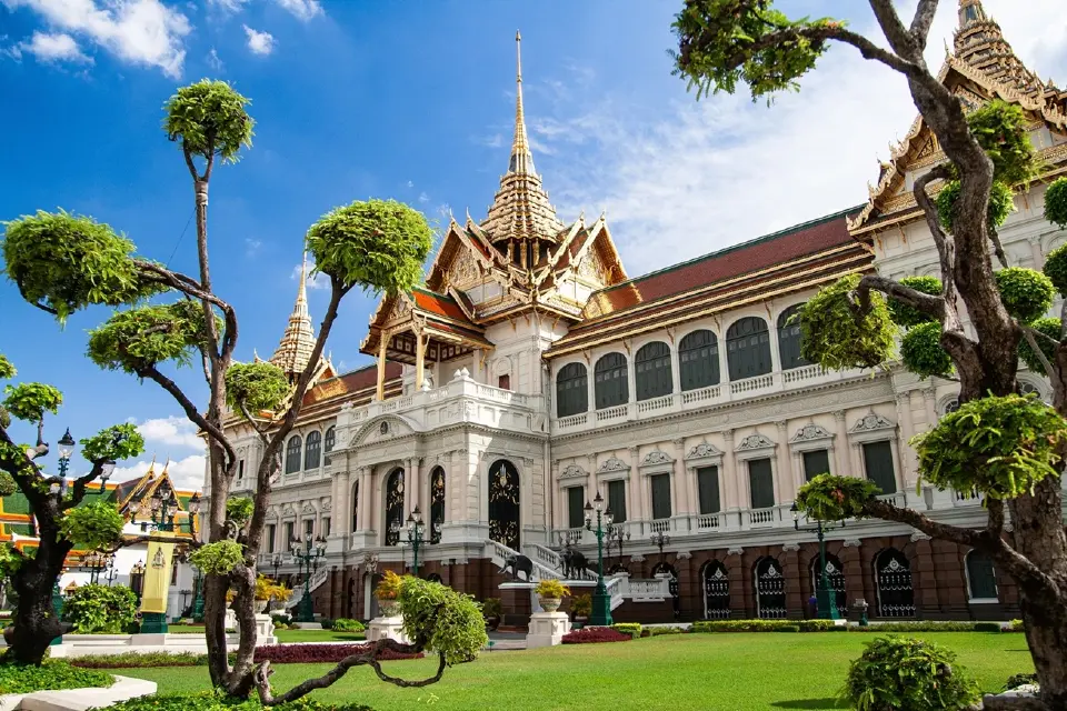 Amazing Thailand Marathon Bangkok 2026 ที่นักเดินทางต่างชาติแห่เข้าร่วม