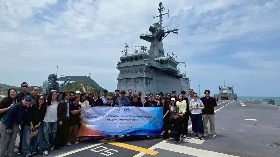"เรือหลวงจักรีนฤเบศร" ประจำการ 29 ปี ภารกิจมากกว่าเรือรบ