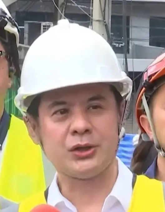 ศ.ดร.อมร พิมานมาศ นายกสมาคมวิศวกรโครงสร้างแห่งประเทศไทย และ อ.ประจำคณะวิศวกรรมศาสตร์ มหาวิทยาลัยเกษตรศาสตร์