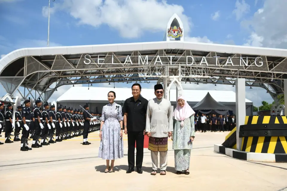นายกรัฐมนตรีไทย-มาเลย์  เปิดใช้ถนนเชื่อมด่านสะเดาแห่งใหม่