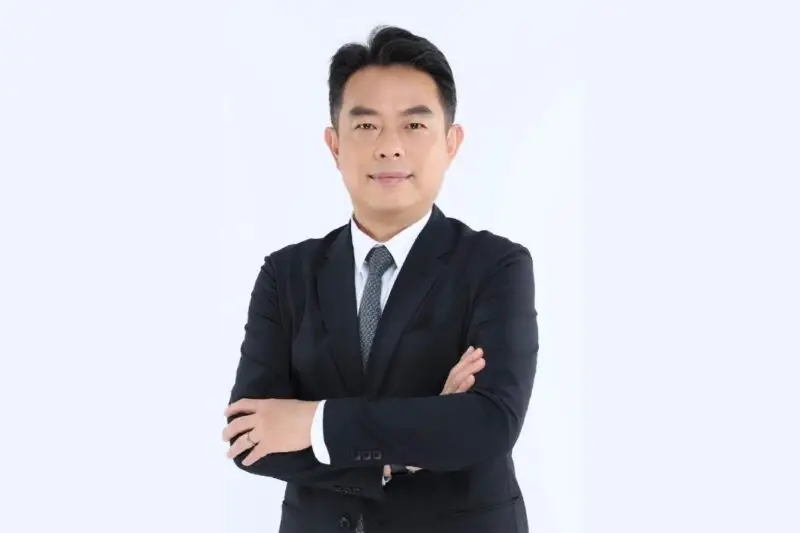 ดร.เพ็ชร ชินบุตร เลขาธิการคณะกรรมการกองทุนการออมแห่งชาติ (กอช.)