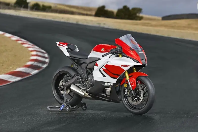YAMAHA YZF-R7 ปี 2026 ราคา 3.48 แสนบาท นำเข้าจากญี่ปุ่น 