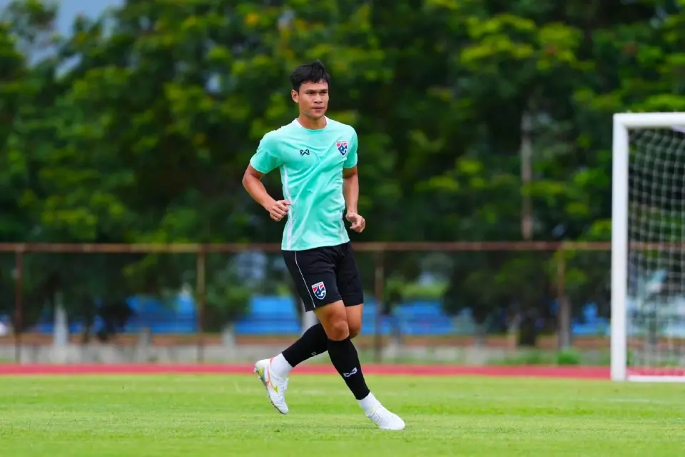ณัฐพงษ์ สายริยา กองหลังทีมชาติไทย