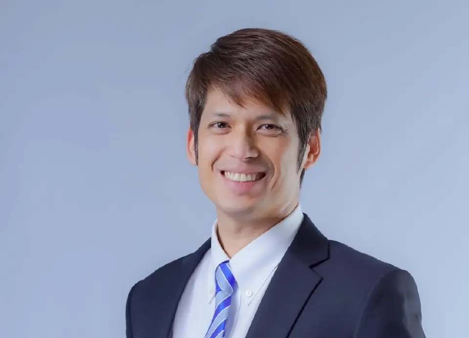 ผู้ช่วยศาสตราจารย์ ดร.ญาณิน สุขใจ อาจารย์ประจำภาควิชาวิศวกรรมเครื่องกล คณะวิศวกรรมศาสตร์ มหาวิทยาลัยเทคโนโลยีพระจอมเกล้าธนบุรี (มจธ.)