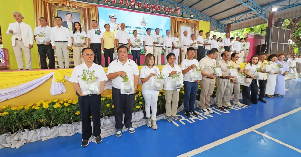 สุวัจน์ ลิปตพัลลภ อดีตรองนายกฯ เป็นประธานในพิธี “กิจกรรมปลูกต้นไม้เฉลิมพระเกียรติพระบาทสมเด็จพระเจ้าอยู่หัว เนื่องในโอกาสวันเฉลิมพระชนมพรรษา 28 กรกฎาคม 2569 ณ อาคารโดมเอนกประสงค์โรงเรียนสุขานารี  จ.นครราชสีมา