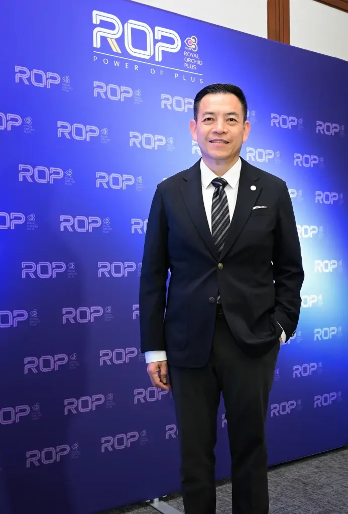 กิตติพงษ์สารสมบูรณ์ ประธานเจ้าหน้าที่สายการพาณิชย์ การบินไทย