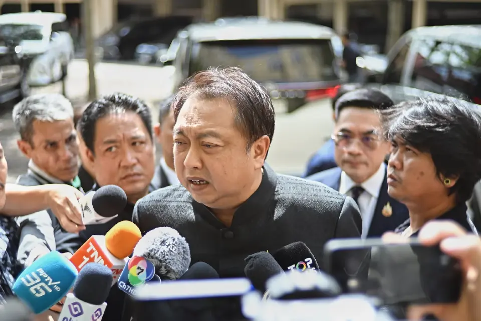 นายสุชาติ ชมกลิ่น รมว.ทรัพยากรธรรมชาติและสิ่งแวดล้อม ให้สัมภาษณ์มั่นใจว่าตัวเองไม่ใช่รัฐมนตรีโลกลืม