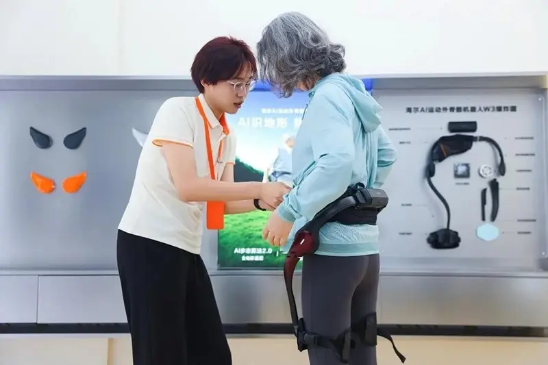 รู้จัก Haier AI Exoskeleton W3 หุ่นยนต์สวมใส่ช่วยเดิน AI ผ่อนแรงขา