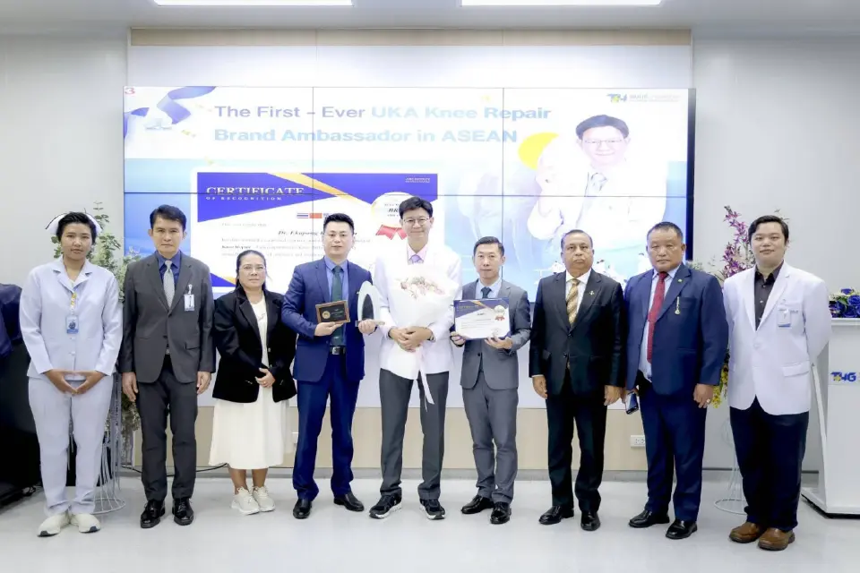 รพ.ธนบุรี บำรุงเมือง เปิดตัว ‘KNEE REPAIR CENTER’ ศูนย์ซ่อมเข่า พร้อมแต่งตั้ง ‘น.ท.นพ. เอกพงษ์ โกมลหิรัณย์’ นั่ง Brand Ambassador ด้าน Knee Repair คนแรกในอาเซียน