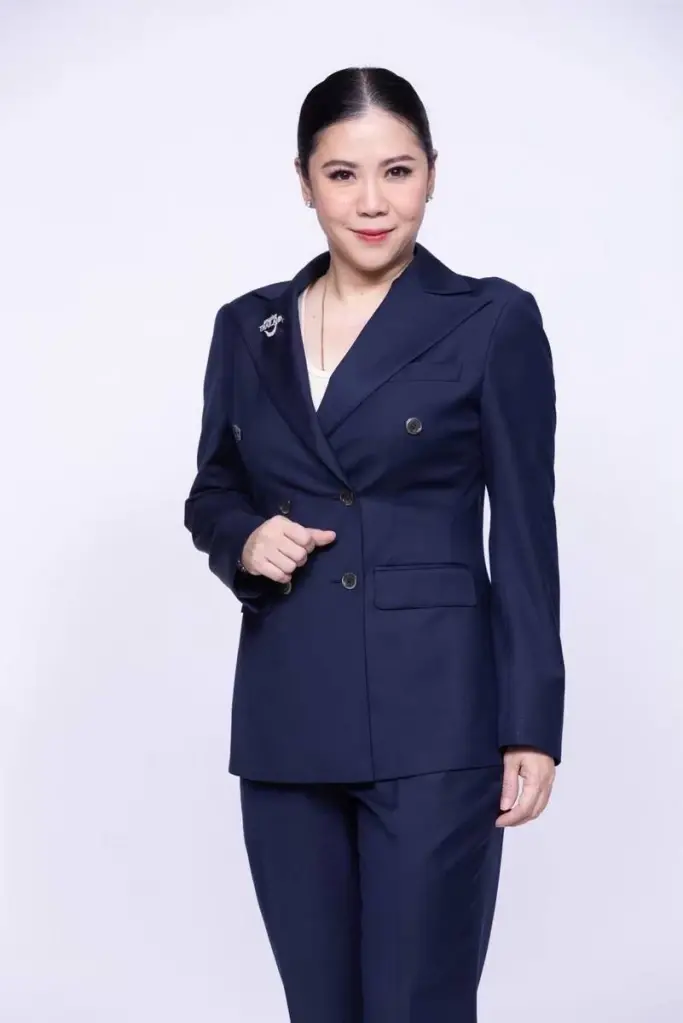 ฐาปนีย์ เกียรติไพบูลย์ ผู้ว่าการการท่องเที่ยวแห่งประเทศไทย(ททท.)