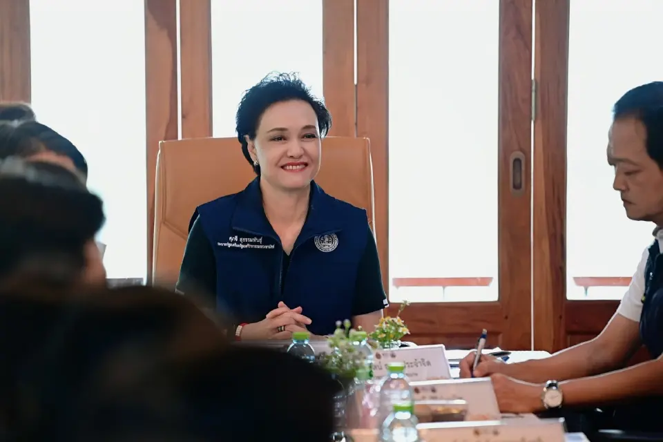 รองนายกฯ ศุภจี สุธรรมพันธุ์ นำคณะลงพื้นที่จังหวัดศรีสะเกษ ประชุมหารือติดตามโครงการส่งเสริมและพัฒนาข้าวคุณภาพสูงเพื่อเพิ่มรายได้เกษตรกร หรือ “ข้าวประณีต” 