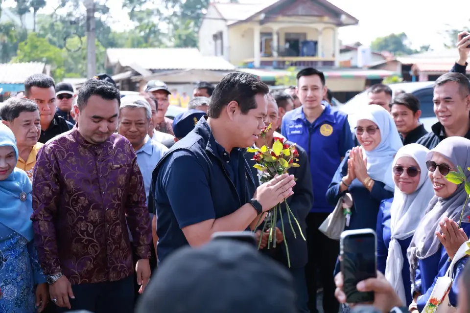 สรรเพชญ บุญญามณี รัฐมนตรีช่วยว่าการกระทรวงคมนาคม