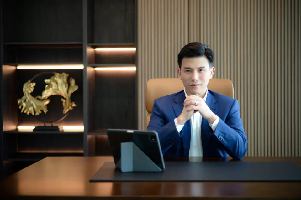 นายพรพิพัฒน์ ประสิทธิ์ศุภผล รองกรรมการผู้จัดการสายงานกลยุทธ์และพัฒนาองค์กร บริษัท เพชรศรีวิชัย เอ็นเตอร์ไพรส์ จำกัด (มหาชน) หรือ PCE